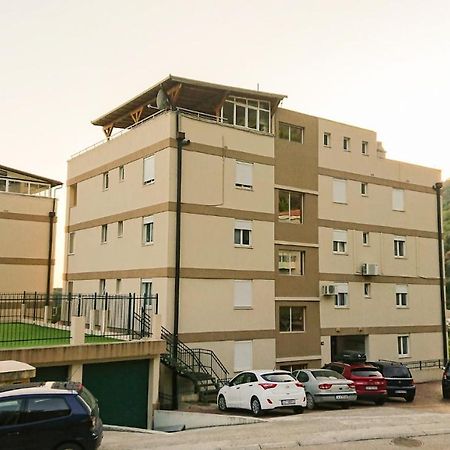 Apartment Green House Петровац Экстерьер фото